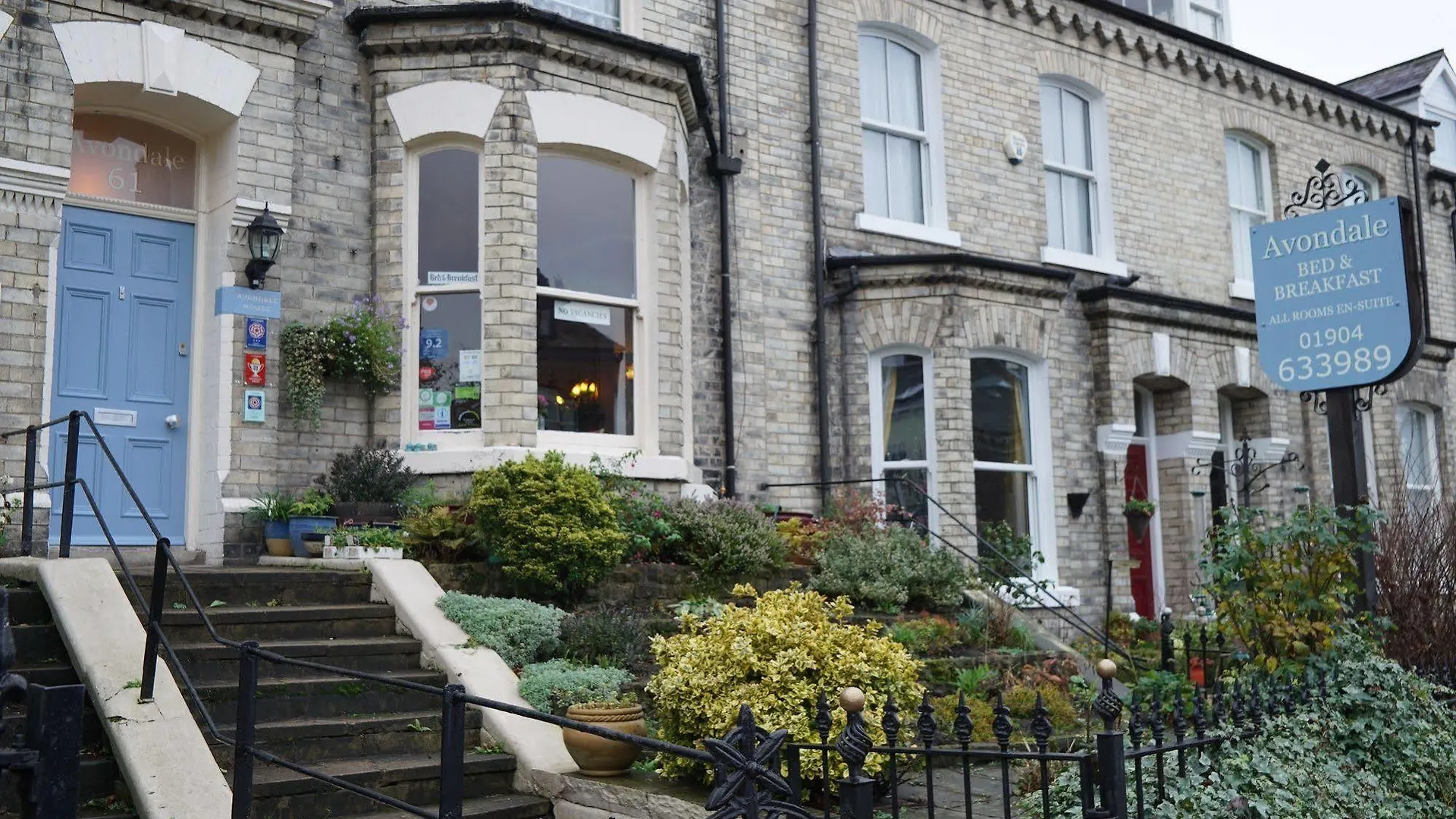 Avondale Guest House York 3*,